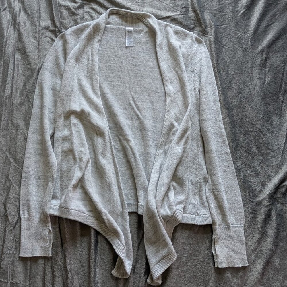 Ivivva by Lululemon grey/tan wrap sweater